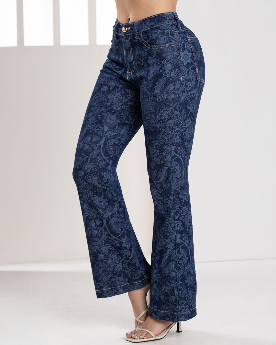 P74441 JEAN INDIGO GRABADO AZUL