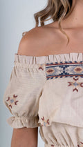 P3970 BLUSA LINO BORDADO CAMEL