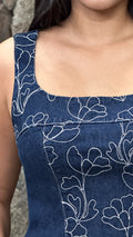 P4020 BLUSA INDIGO BORDADO AZUL