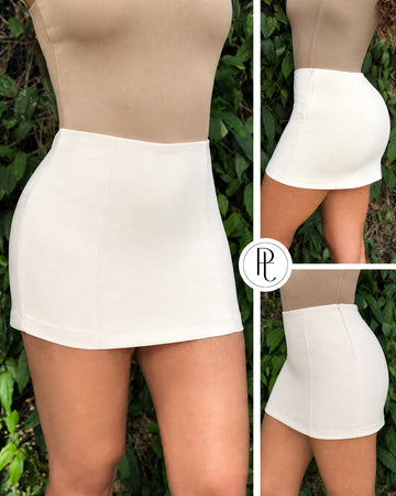 P74716 FALDA-SHORT NOCHES DE VIENA MARFIL