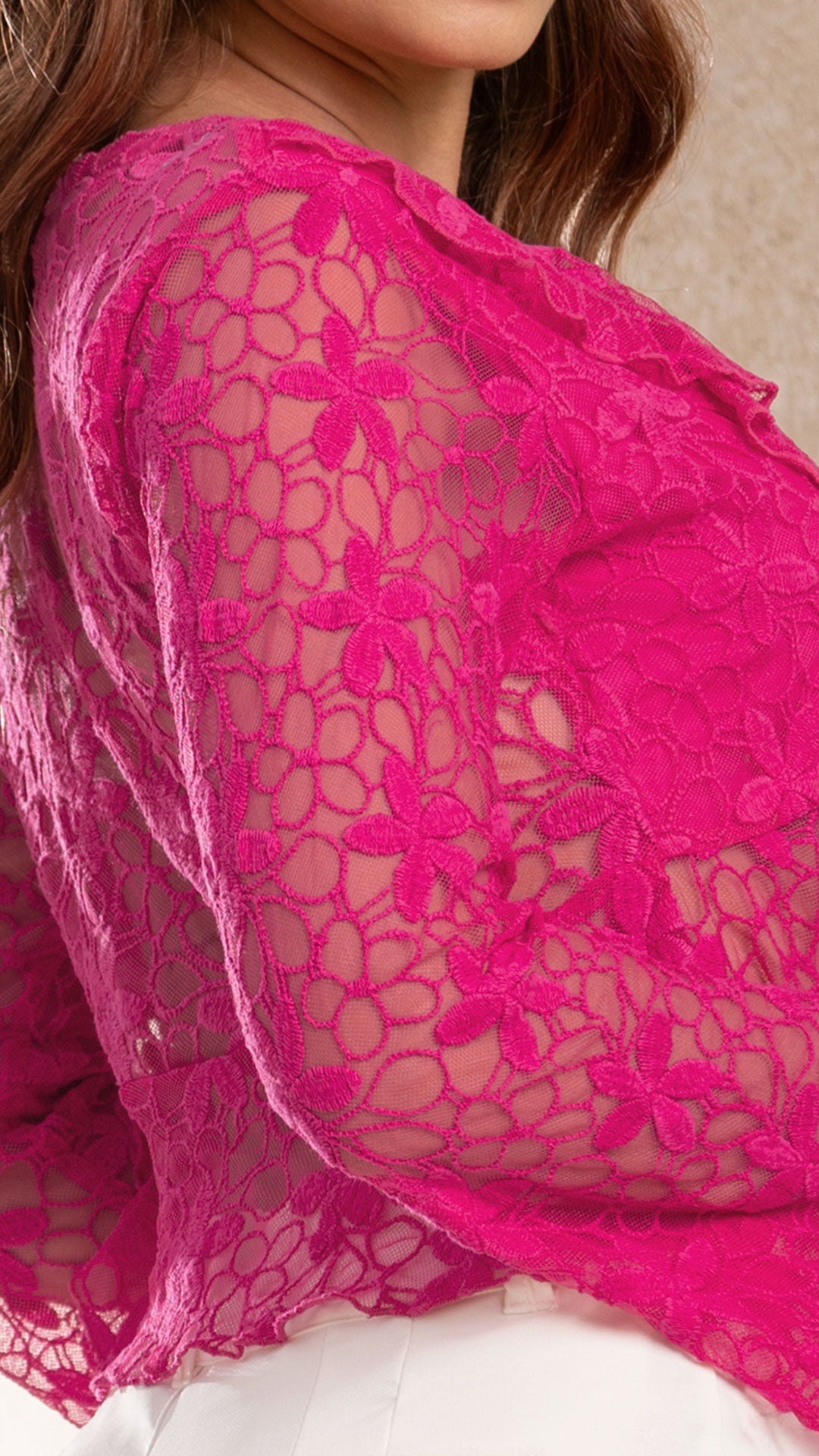 P3988 BLUSA MALLA BORDADA FUCSIA