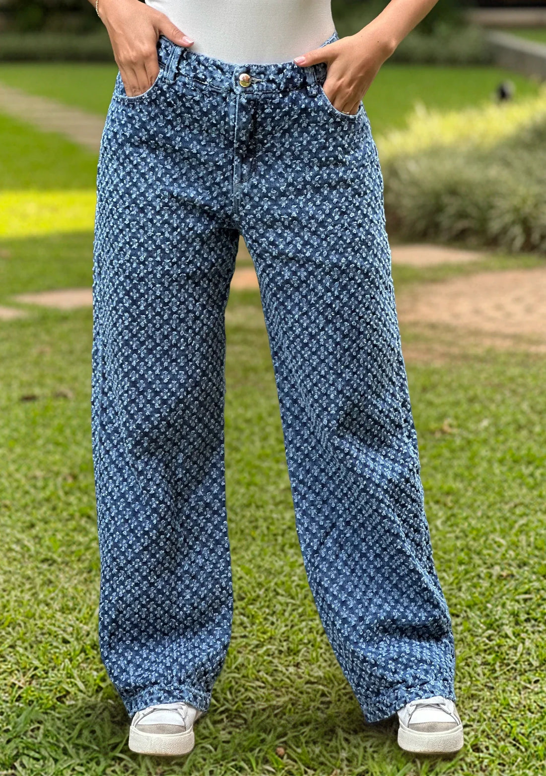 P74354 PANTALÓN INDIGO HUECOS AZUL