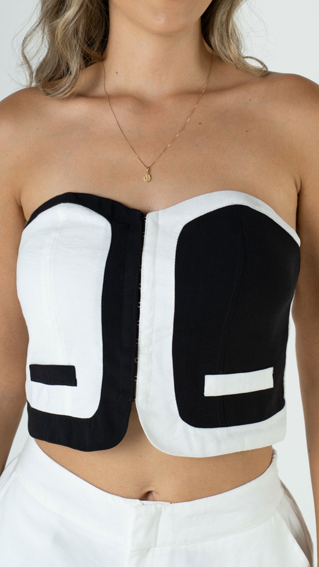 P74379 CONJUNTO FLOW MARFIL