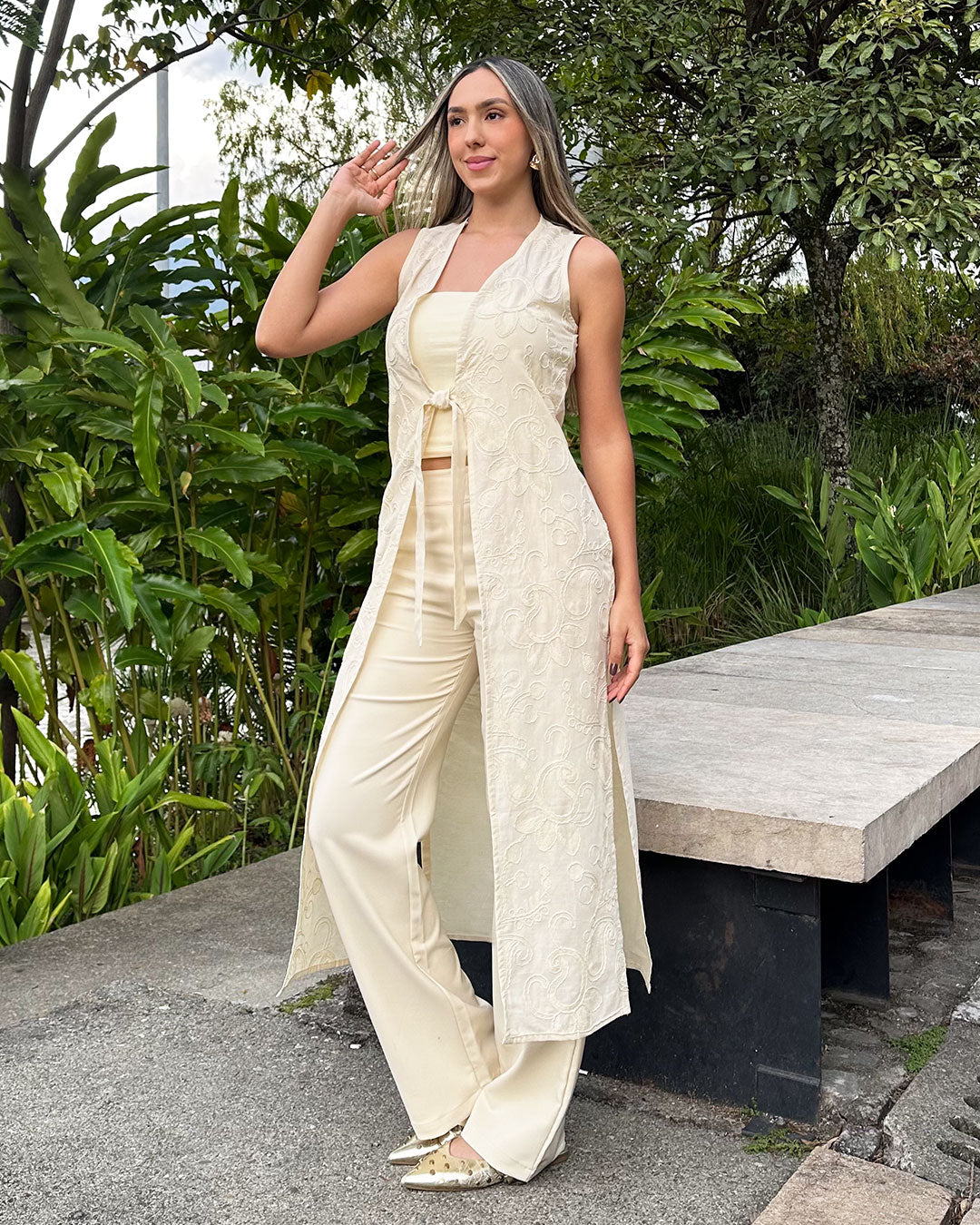 P74528 CONJUNTO OPAL CREMA