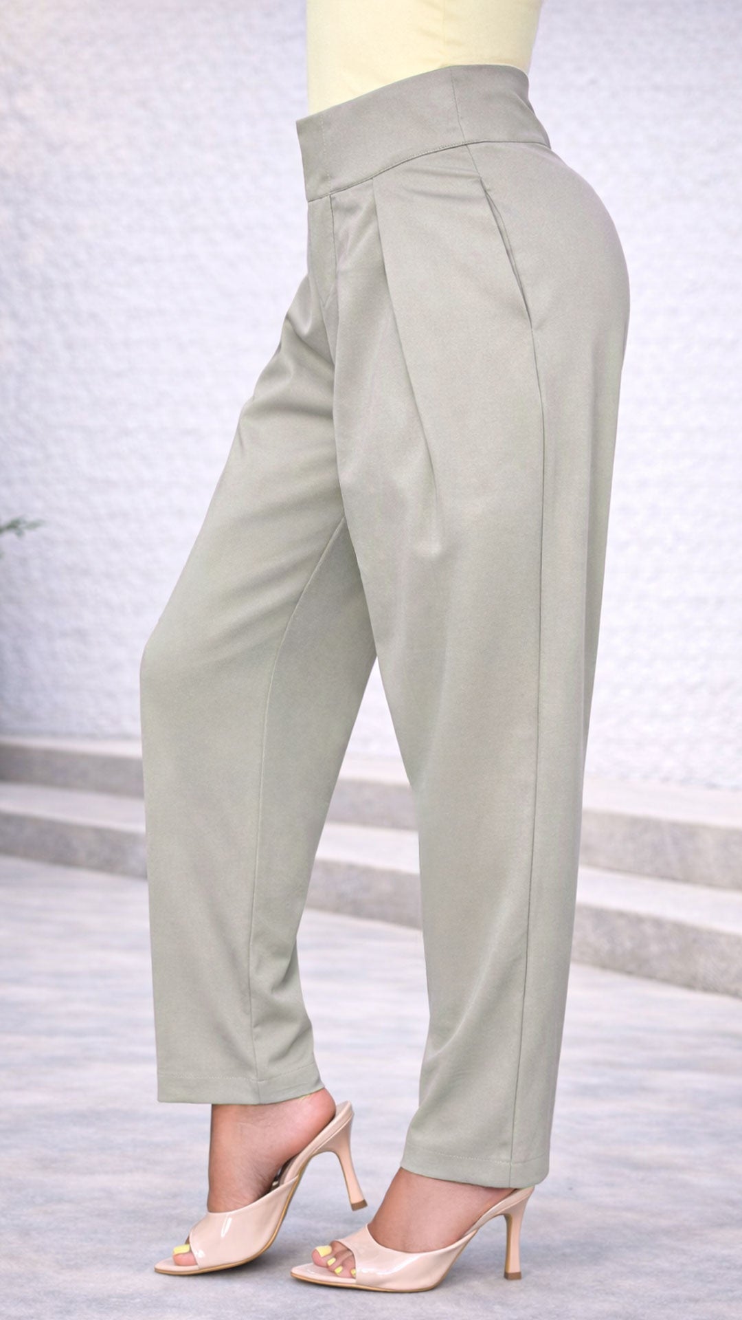P74667 PANTALON CRETTA VERDE