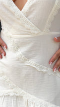 P74715 VESTIDO PLANO EFECTO MARFIL